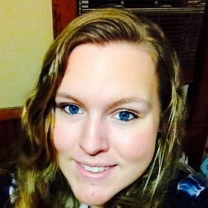 Meet your Posher, Alyson